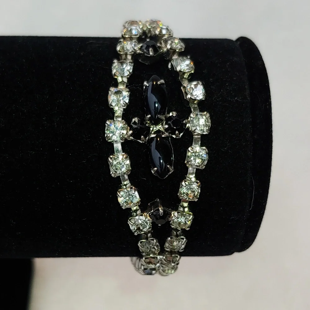 Stylish Formal Wear Rhinestone Women's Bracelet in Black Silver, 7 Inches - Picture 14 of 14